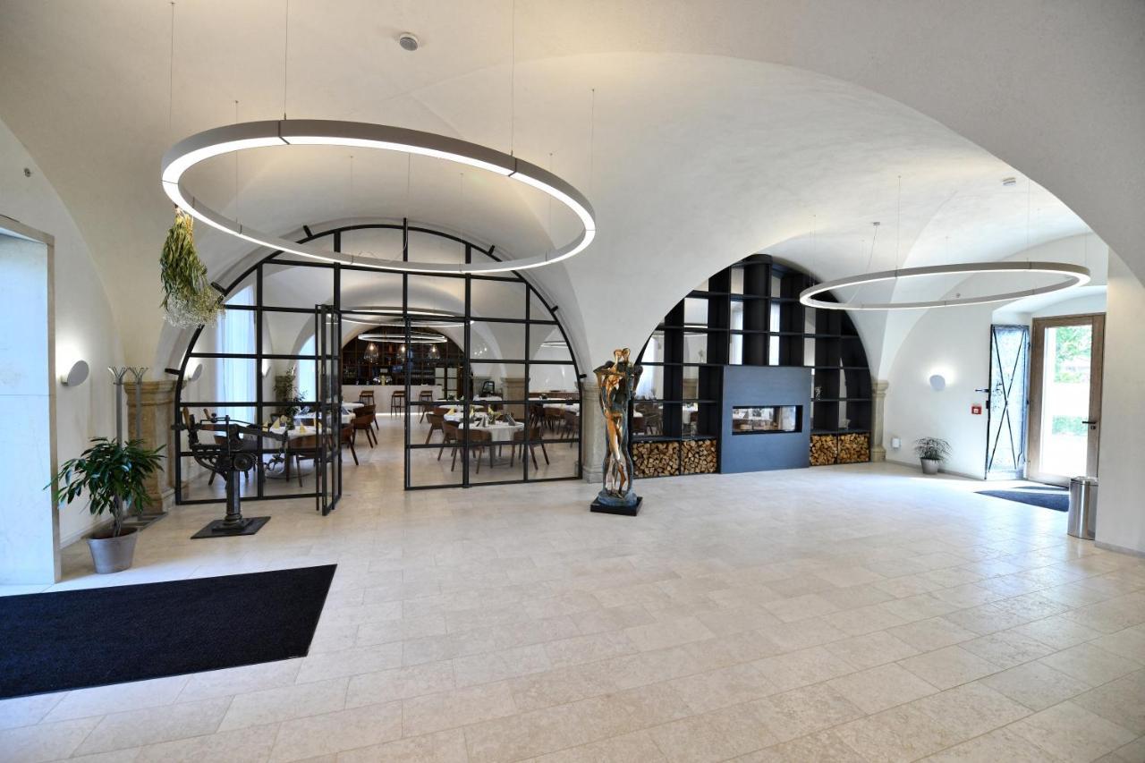 Hotel Lotrinsky Velke Pavlovice